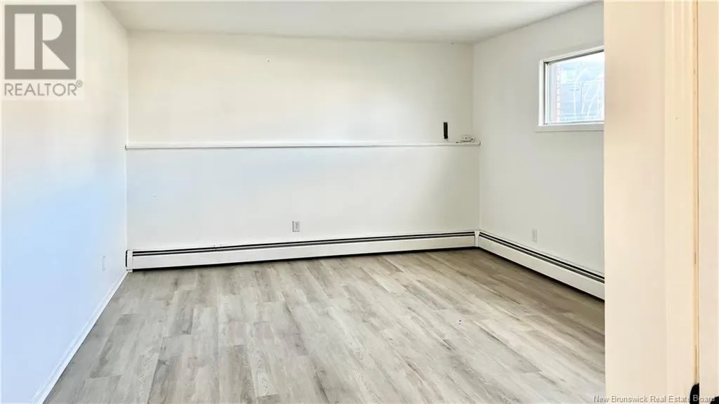 182-184 Ayer Avenue
