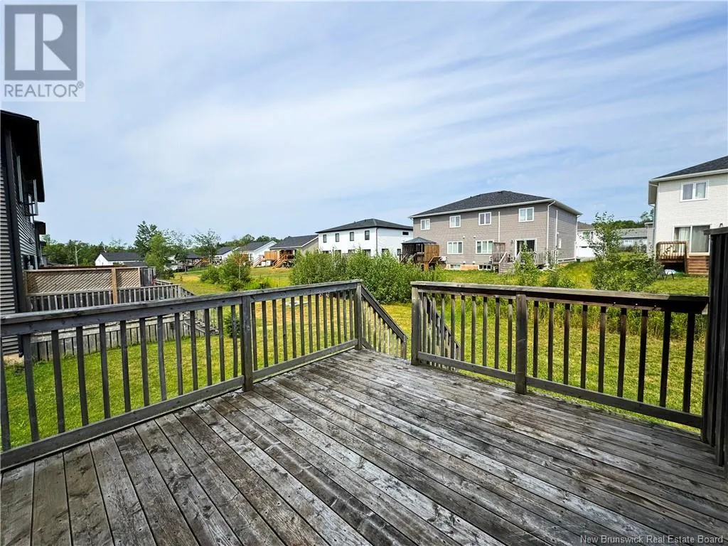 49 Francfort Crescent