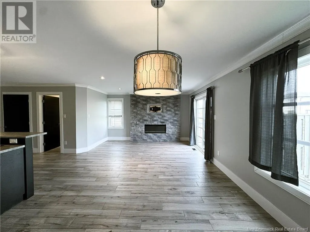 49 Francfort Crescent