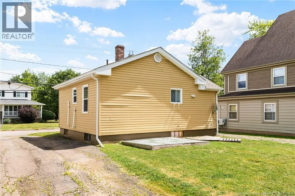 98 McSweeney Avenue