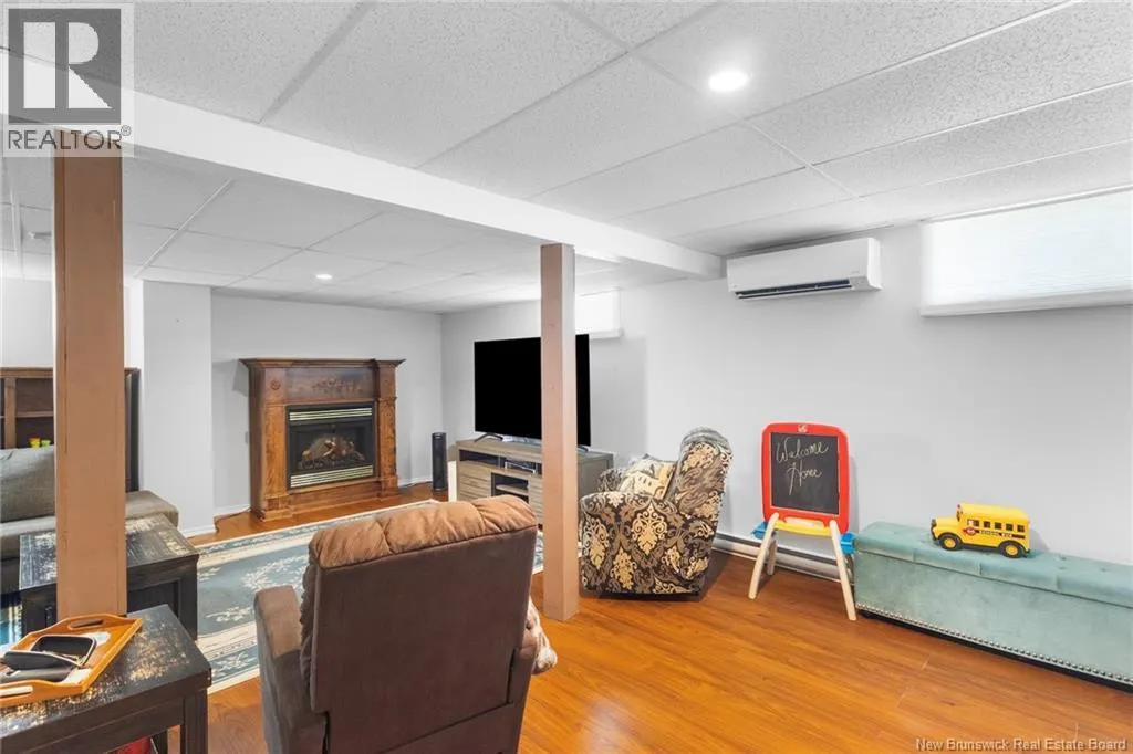 86 Bicentennial Drive