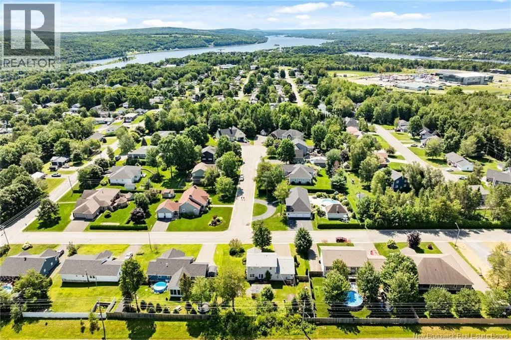 86 Bicentennial Drive