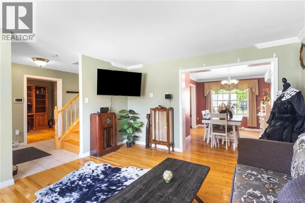 86 Bicentennial Drive