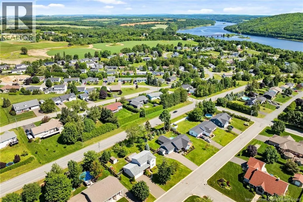 86 Bicentennial Drive