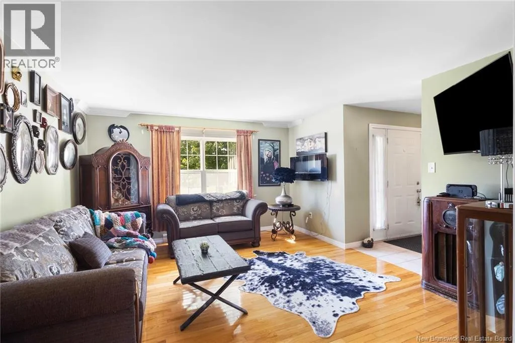 86 Bicentennial Drive