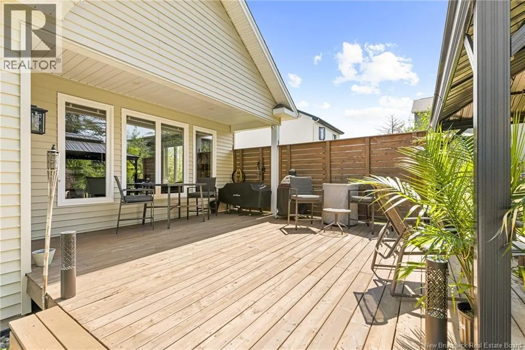 16 Louis-Arthur Court