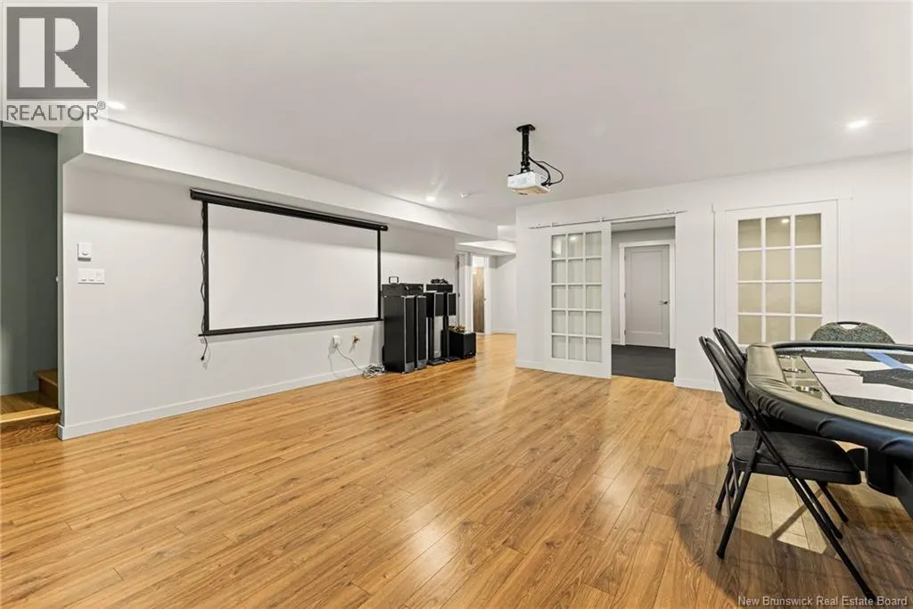 16 Louis-Arthur Court