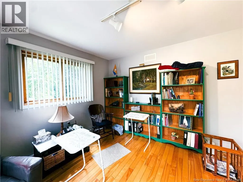 73 Oakmoor Terrace