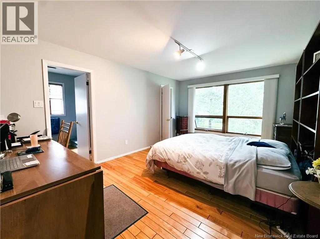 73 Oakmoor Terrace