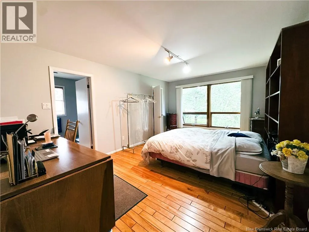 73 Oakmoor Terrace