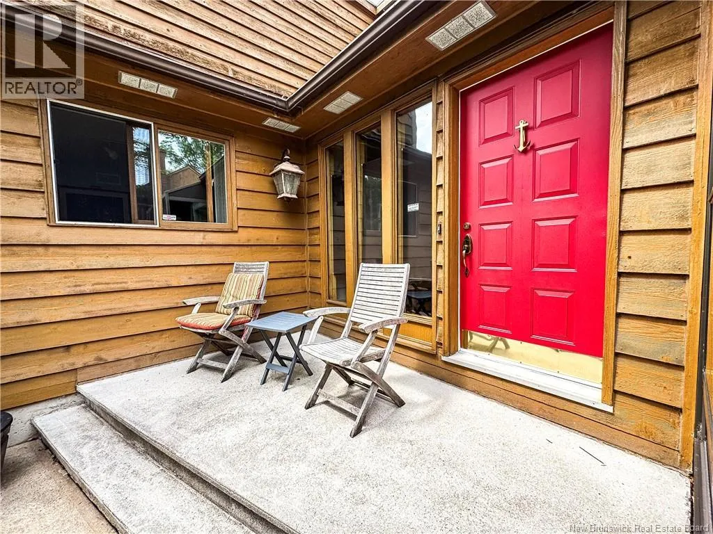 73 Oakmoor Terrace