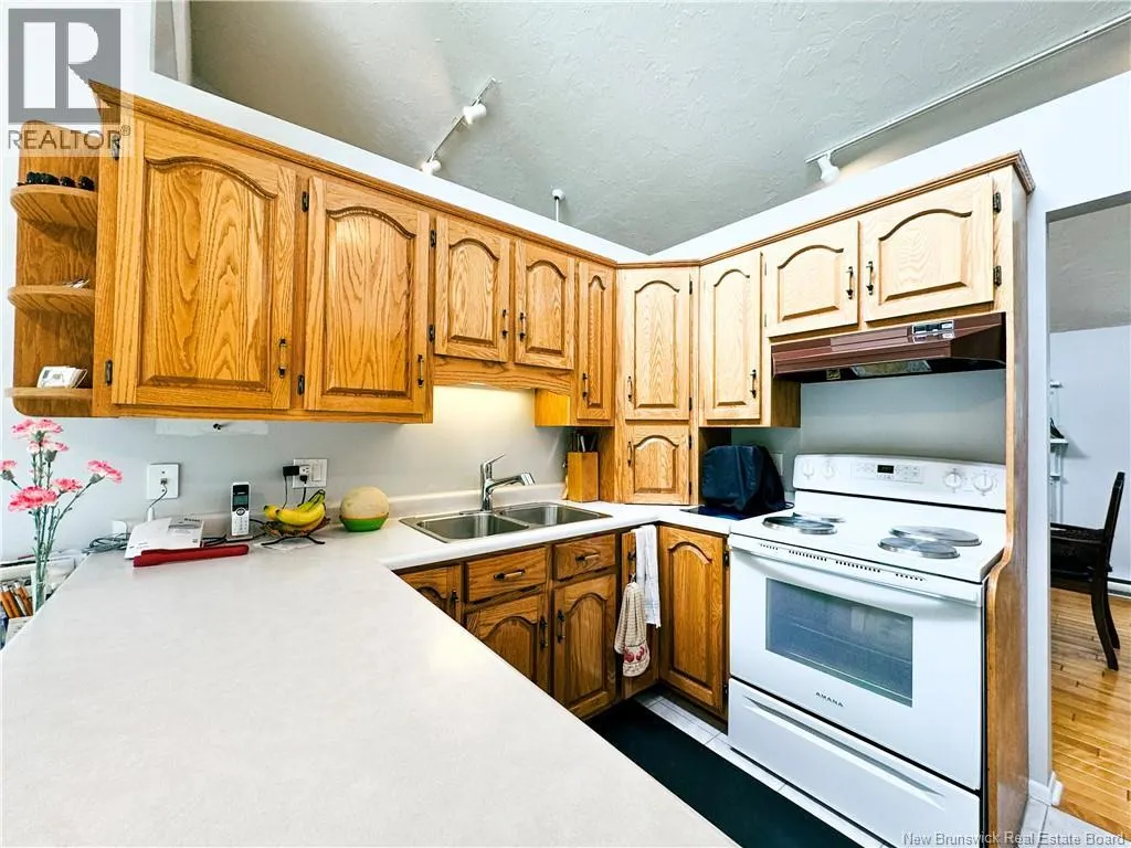 73 Oakmoor Terrace