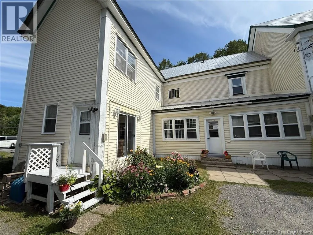 108 Division Street