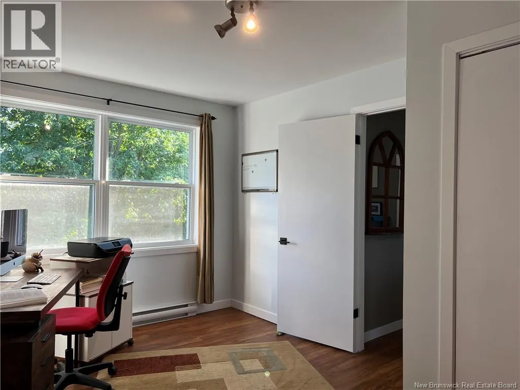 30 Saunders Drive