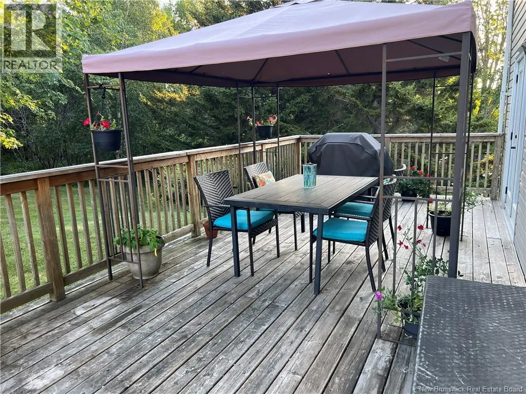 30 Saunders Drive