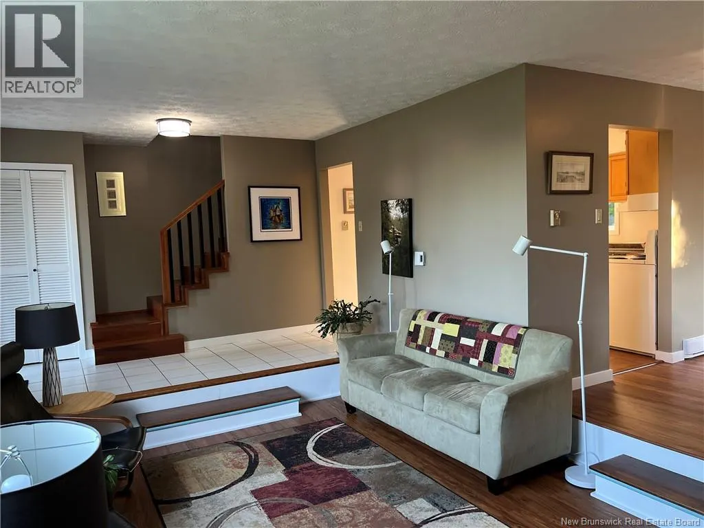 30 Saunders Drive