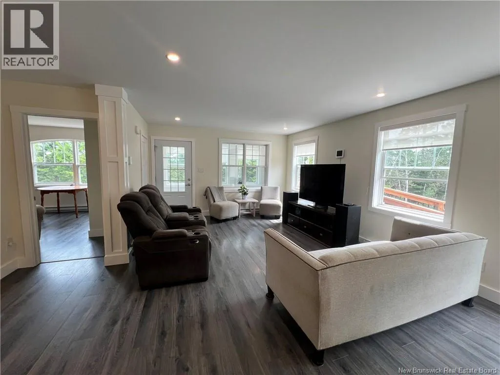 393 Hills Point Road