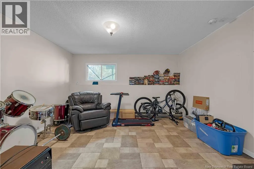 11 Clovelly