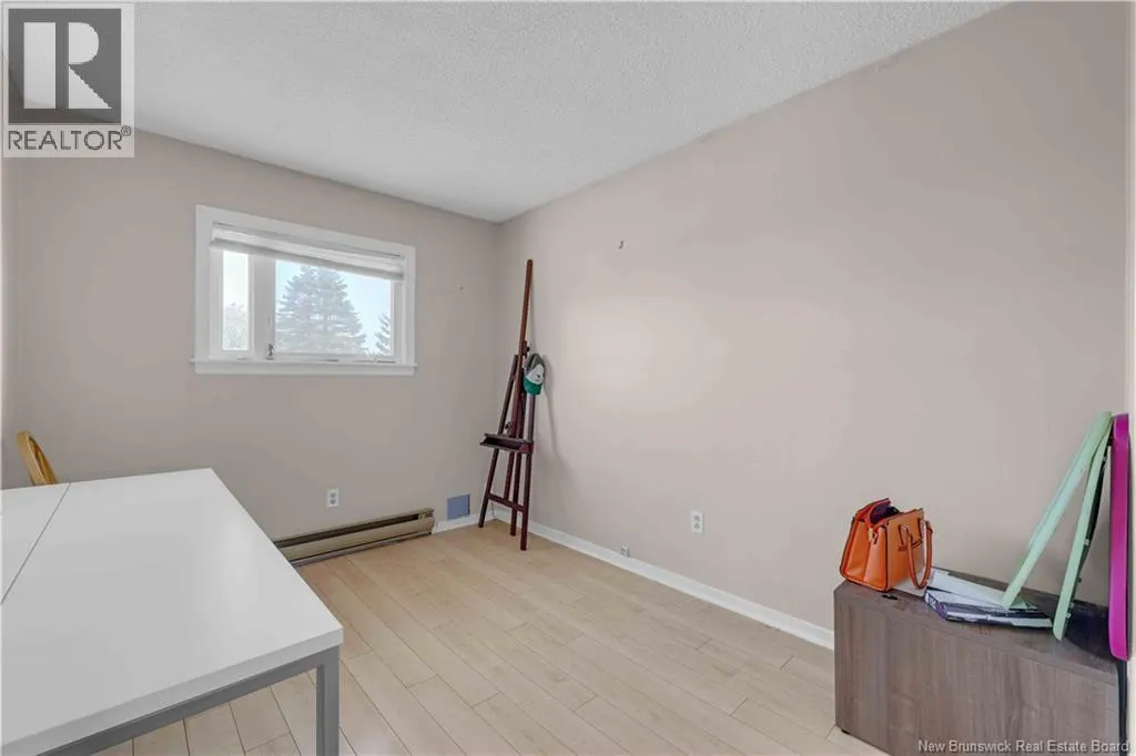 11 Clovelly