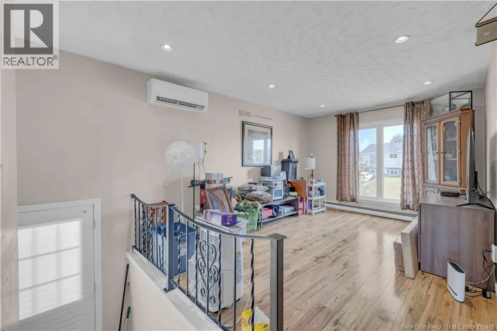 11 Clovelly