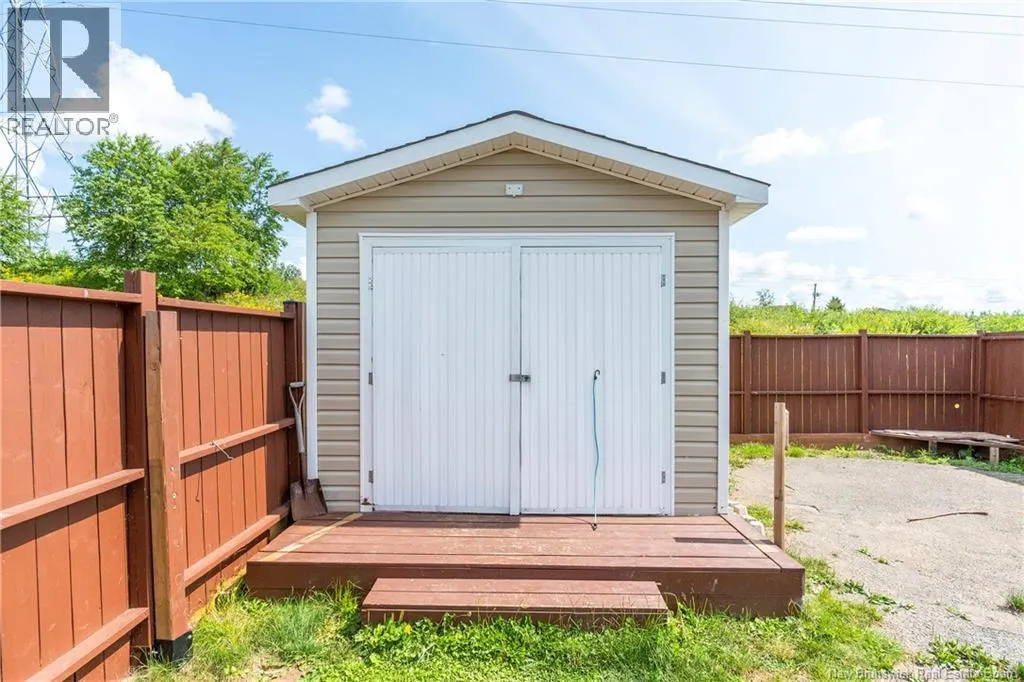 37 Stillwater Drive