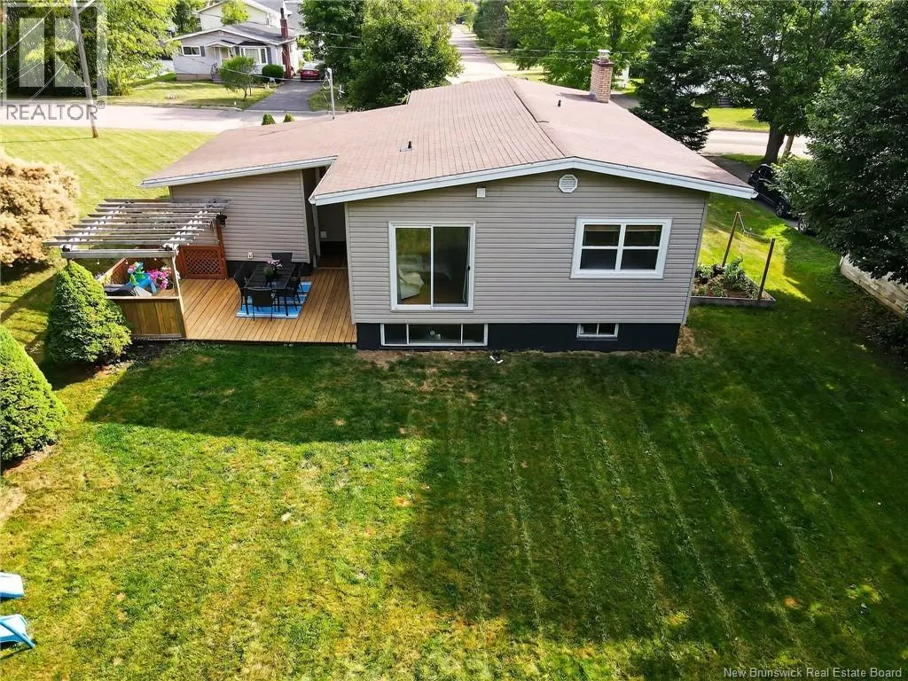 62 Woodlawn