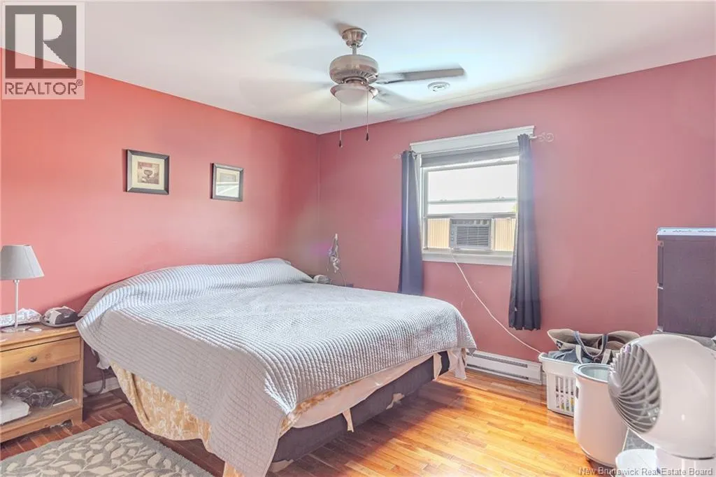 196 PORTER Street
