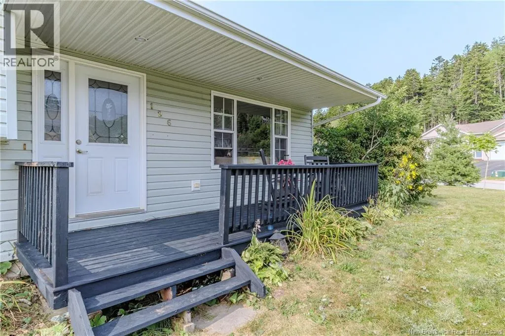 196 PORTER Street