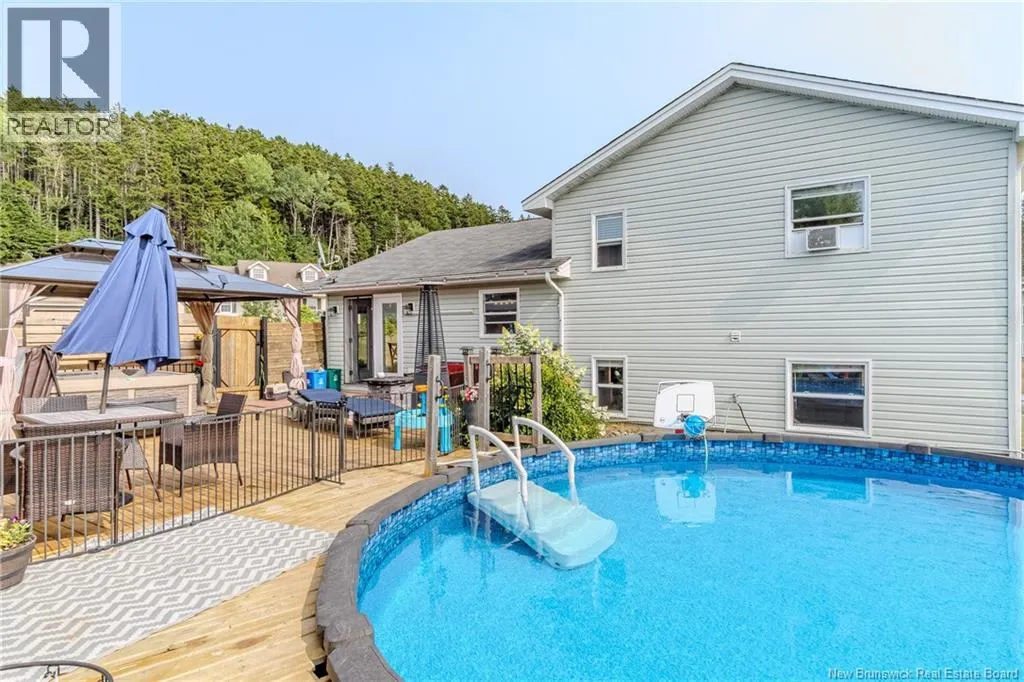 196 PORTER Street