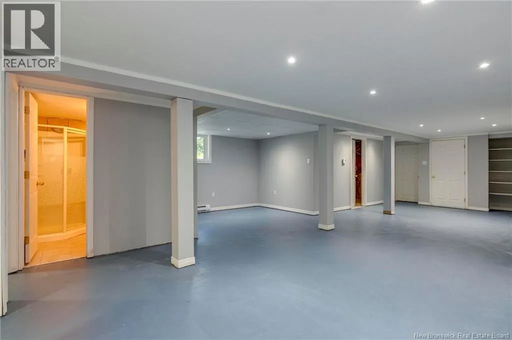 4 Lori Court