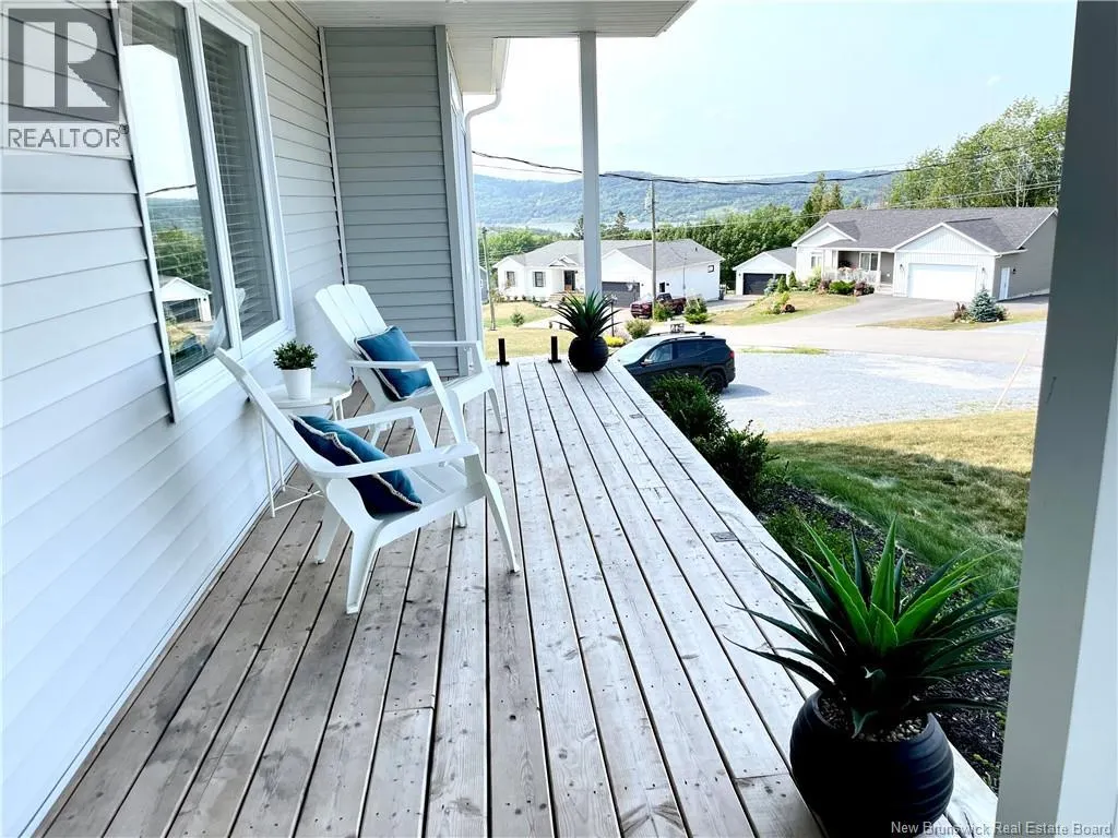 24 Flagstone Drive