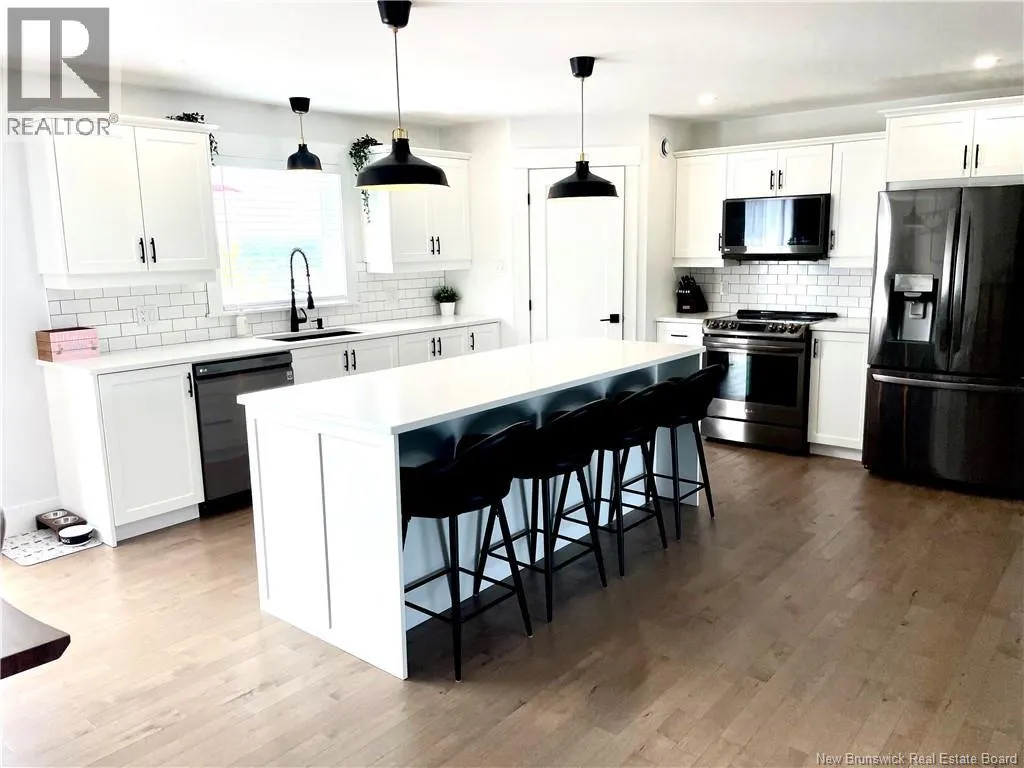 24 Flagstone Drive