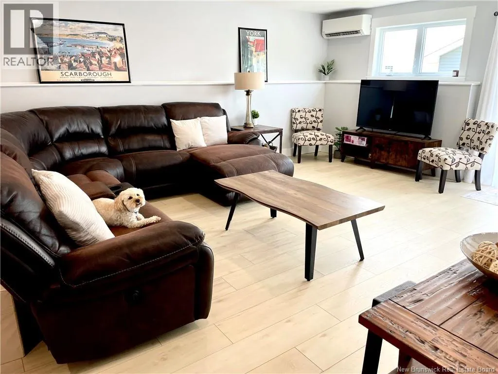 24 Flagstone Drive