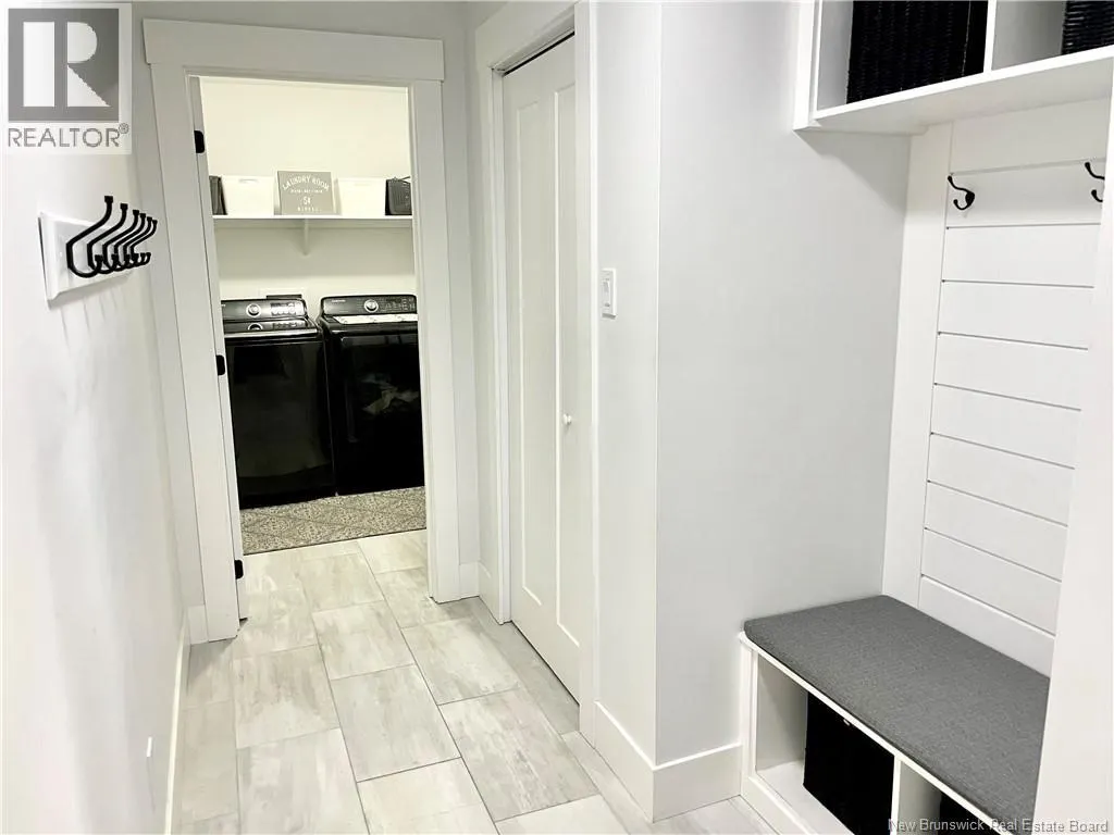 24 Flagstone Drive