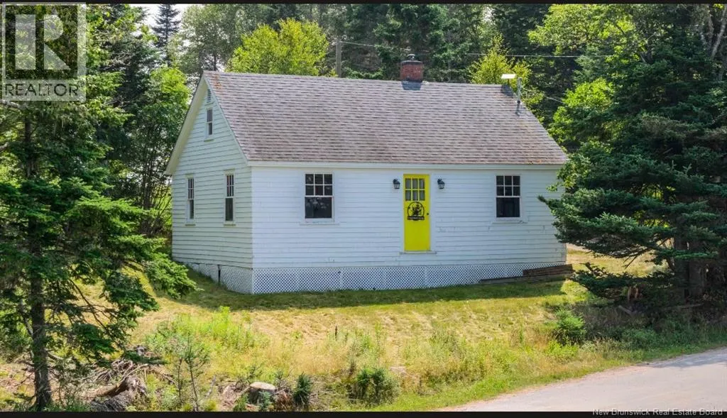 33 Crow Island Road