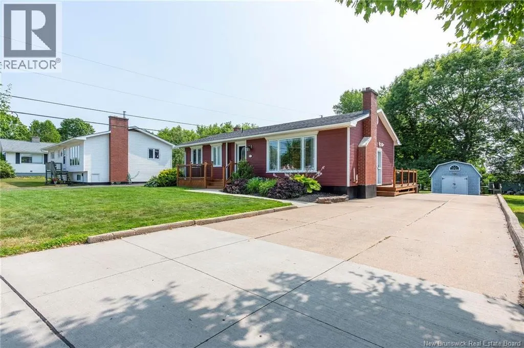579 Maple Street