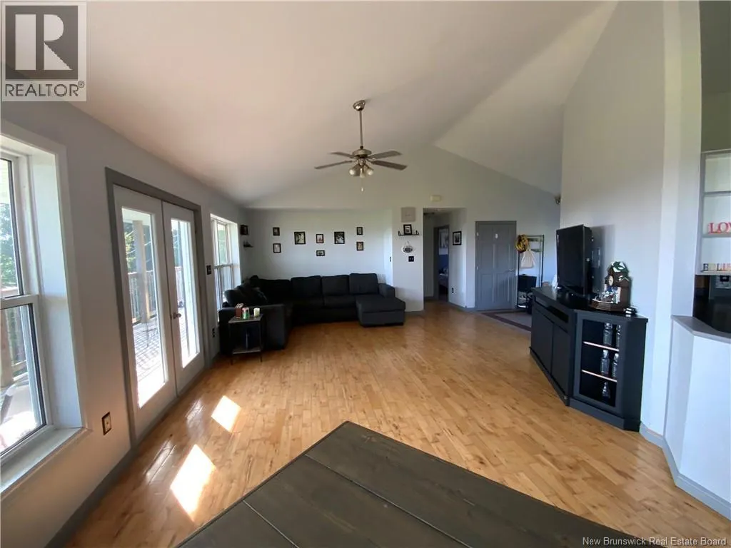 400 East Glassville Road