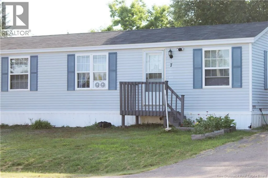 7 Chickadee Street