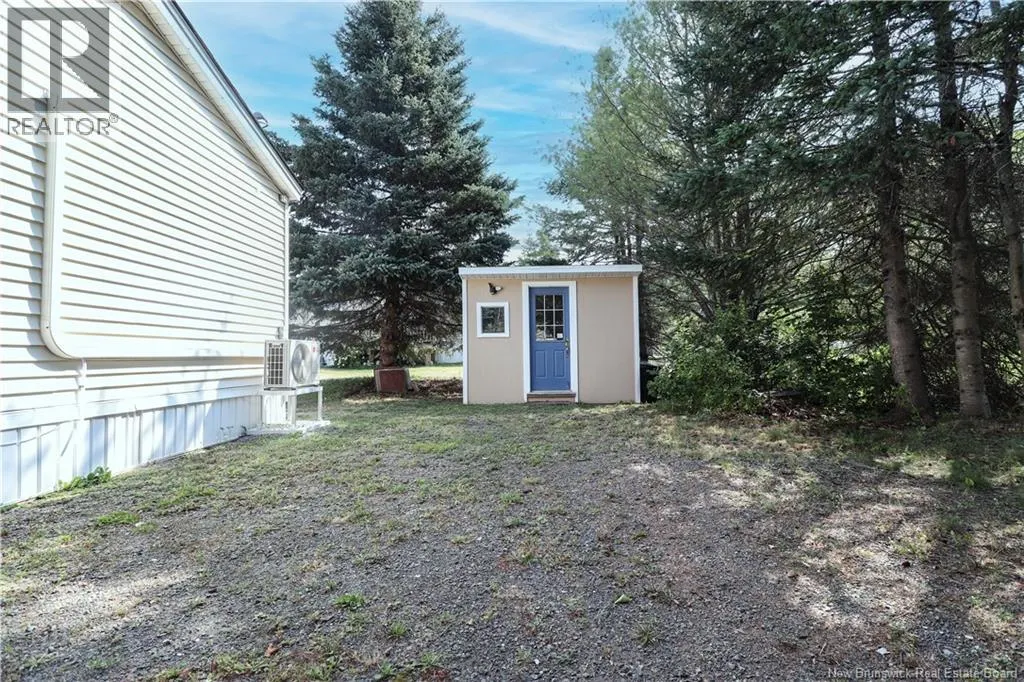 2 Hummingbird Street