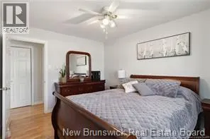 120 Dawn Crescent