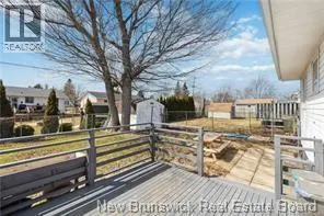 120 Dawn Crescent