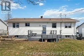 120 Dawn Crescent