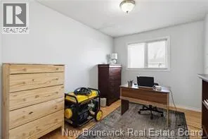 120 Dawn Crescent