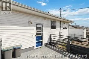 120 Dawn Crescent