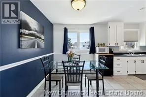 120 Dawn Crescent
