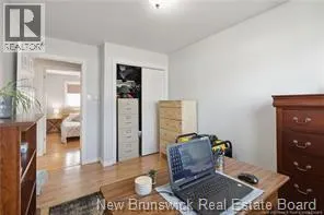 120 Dawn Crescent