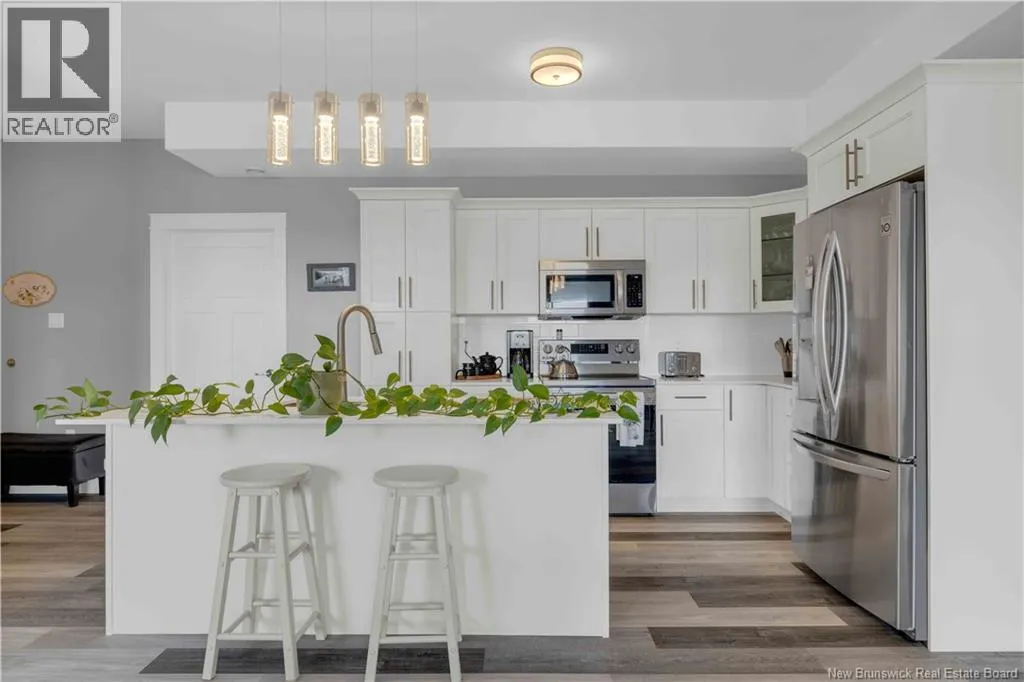 79 Mapleview Drive Unit# 102