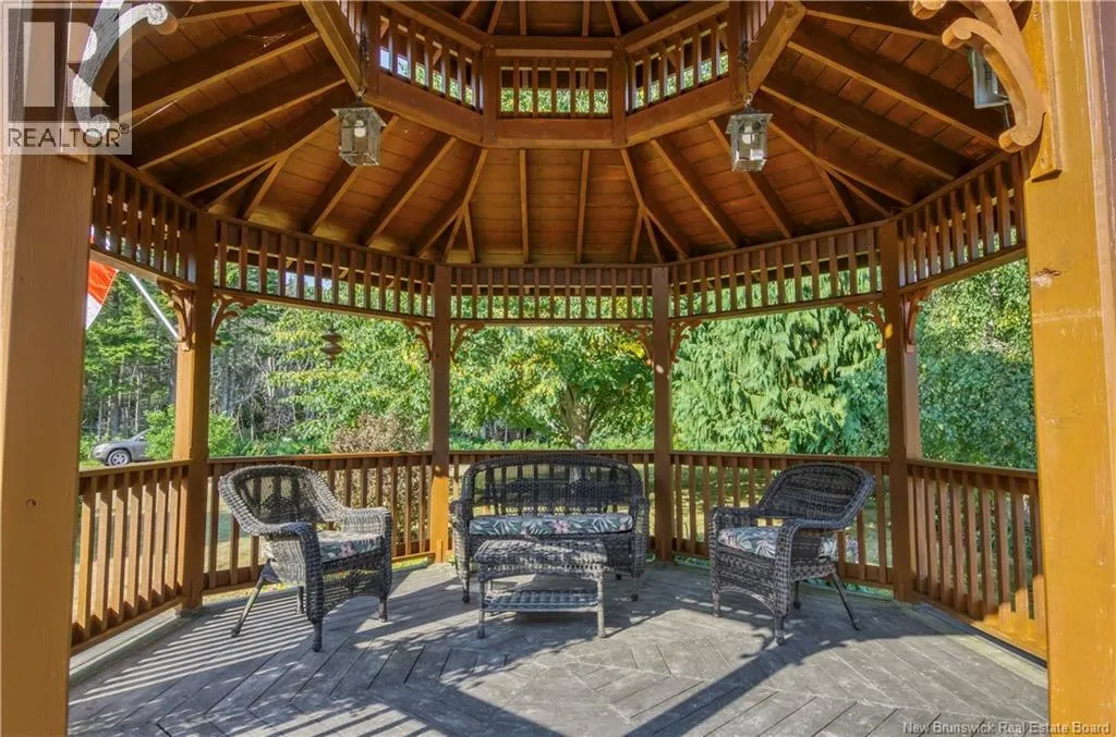 73 Old Black River Road