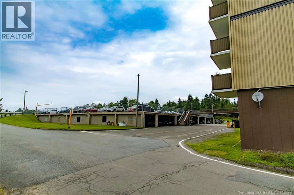 310 Woodward Avenue Unit# 1414
