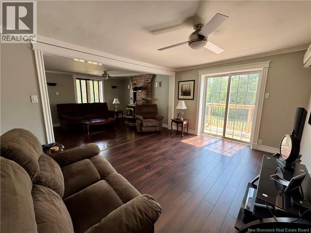 162 Sawdust Road